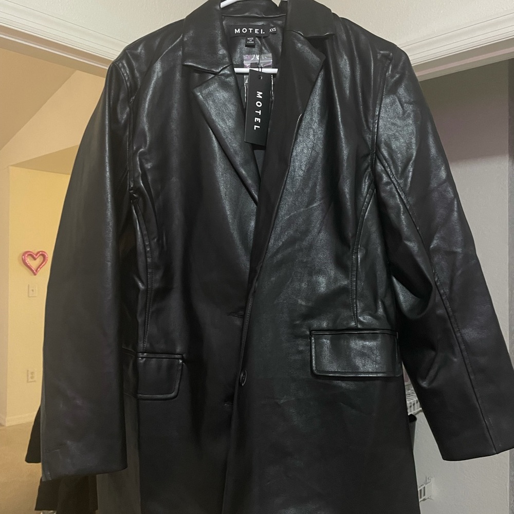 Motel Rocks Black Blazer